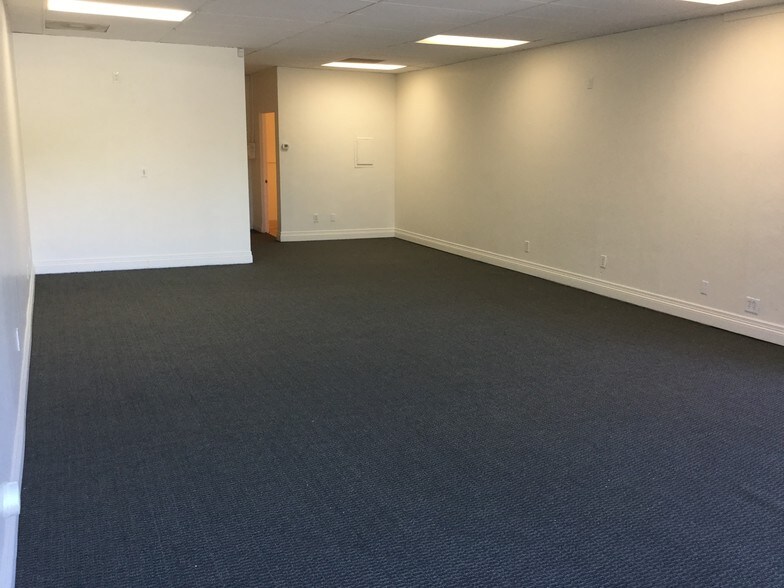 More Photos Of 10433 Friars Rd -, San Diego Unknown For Lease