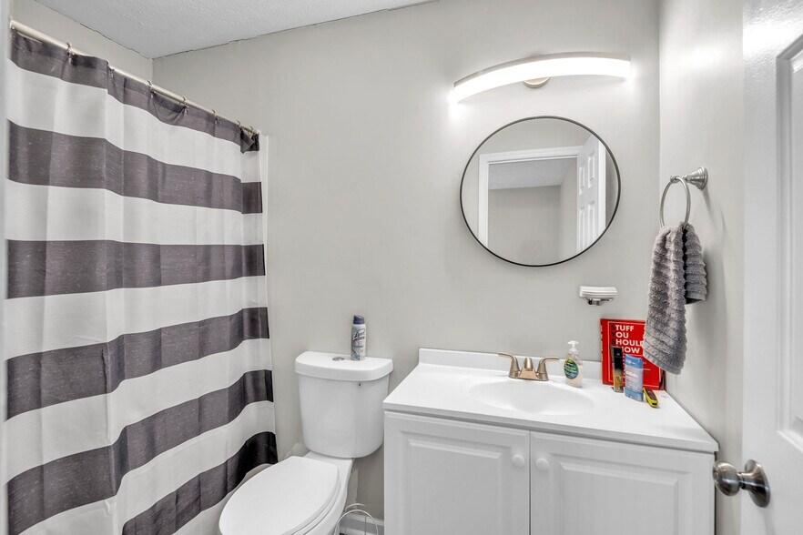 More Photos Of 506 Ellis st, Jefferson City Apartments For Sale