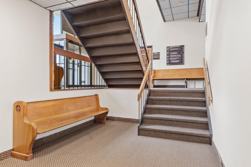 More Photos Of 200 Lincoln St, Worcester Medical For Sale