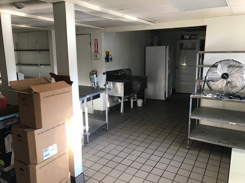 More Photos Of 1454 State Route 30, Wells Specialty For Sale