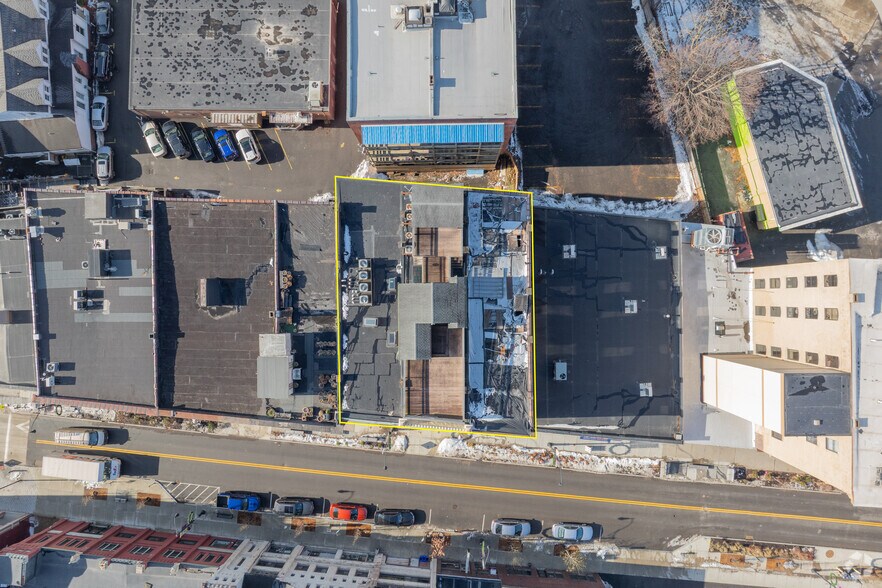 More Photos Of 215 State St, Binghamton Apartments For Sale