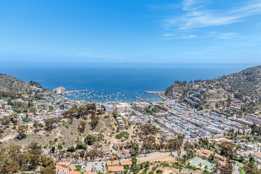 More Photos Of 321 Tremont St, Avalon Apartments For Sale