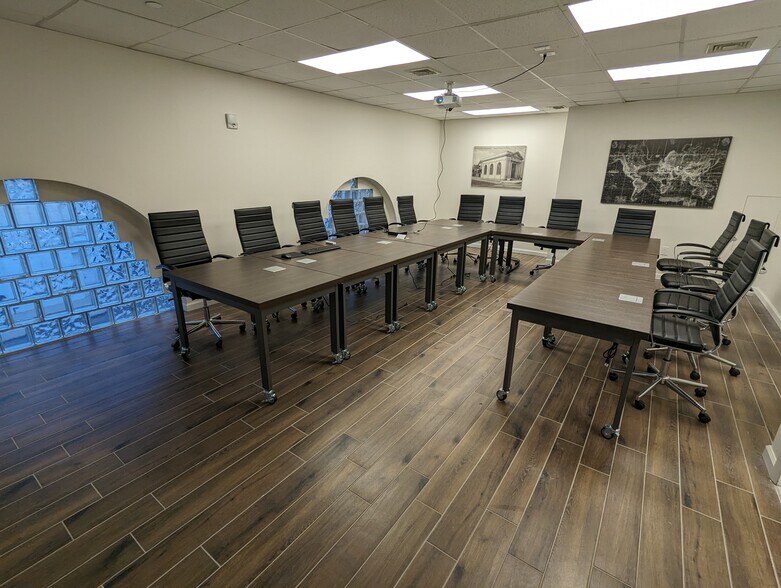 More Photos Of 2940 Richmond Ter, Staten Island Office For Sale
