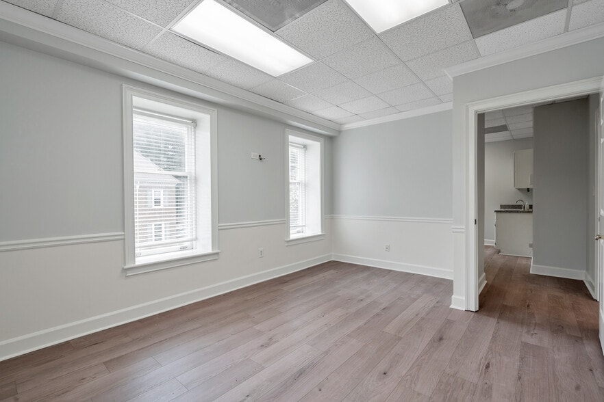 More Photos Of 7000 Peachtree Dunwoody Rd NE, Atlanta Office For Lease