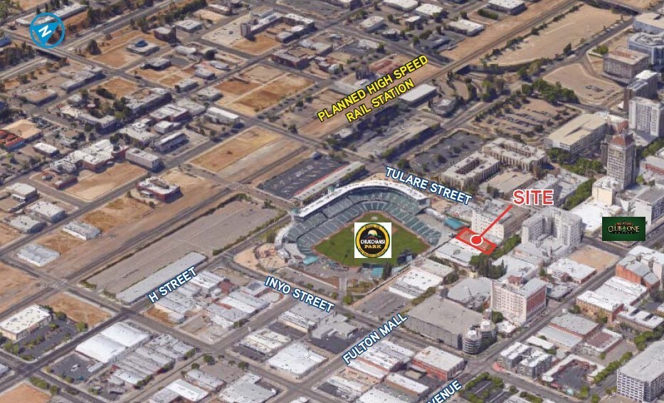 More Photos Of 921-927 Fulton Mall, Fresno Storefront For Lease