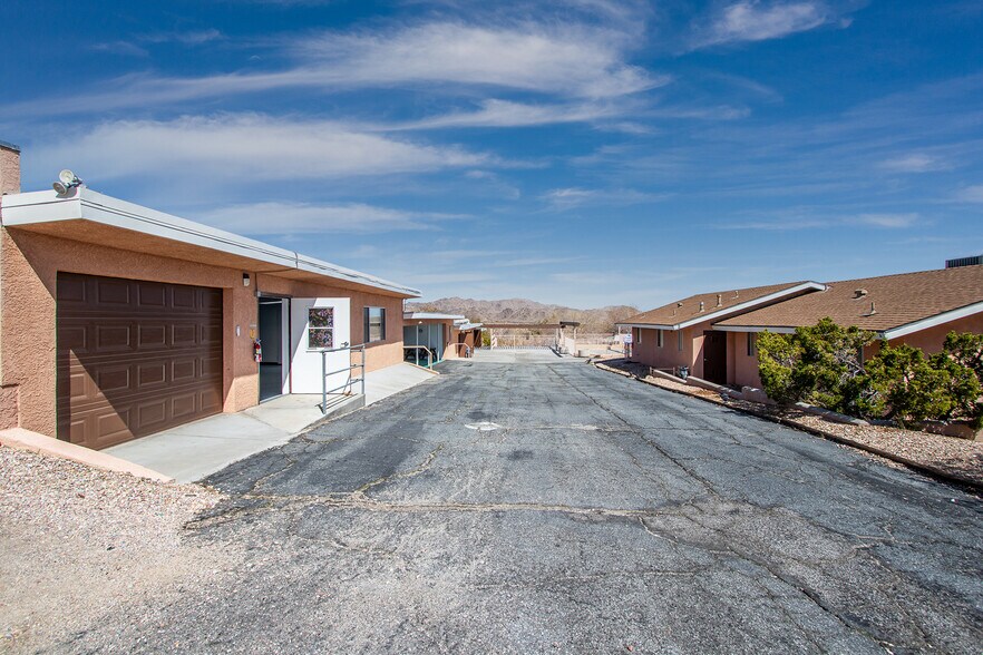 More Photos Of 6889 Sunny Vista Rd, Joshua Tree Lodge Meeting Hall For Sale