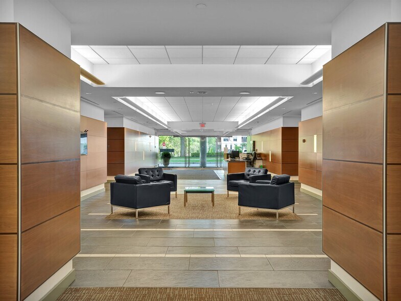 More Photos Of 120 Bloomingdale Rd, White Plains Office For Lease