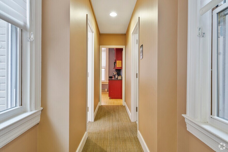More Photos Of 1906 Sunderland Pl NW, Washington Office Residential For Sale
