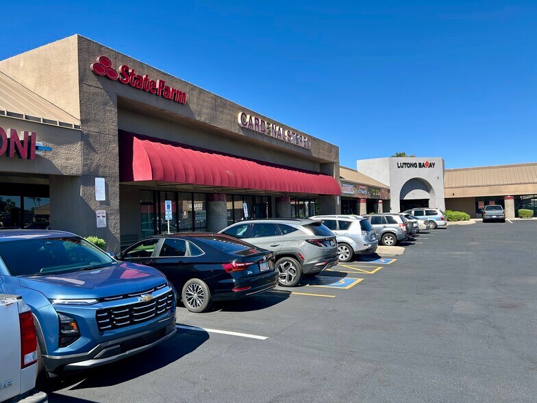 More Photos Of 9250 N 43rd Ave, Glendale Unknown For Lease