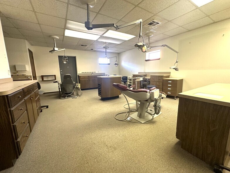 More Photos Of 2812-2816 W Hefner Rd, Oklahoma City Office For Lease