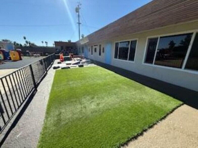 More Photos Of 1455 E Lynwood Dr, San Bernardino Schools For Sale