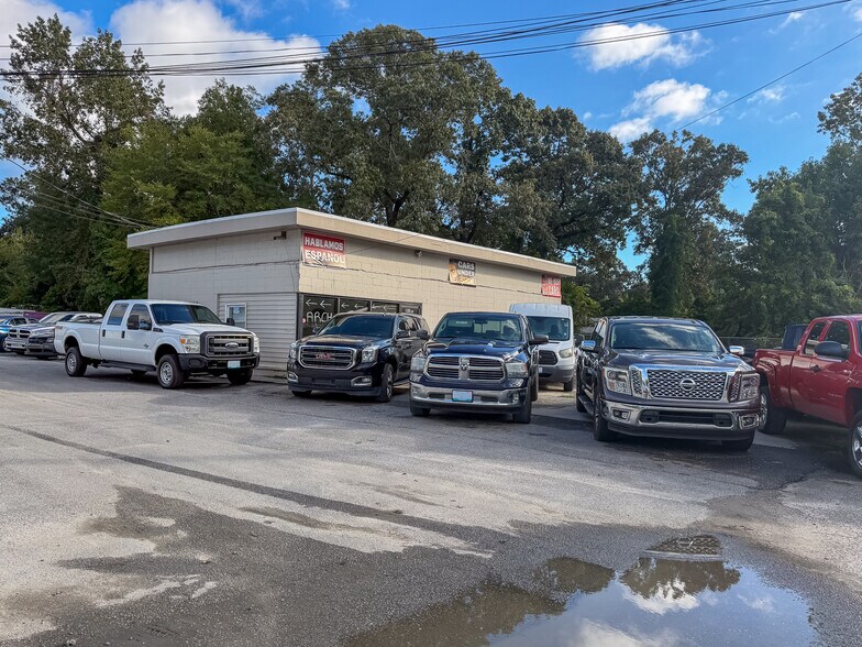 More Photos Of 1103 Bacons Bridge Rd, Summerville Flex For Sale