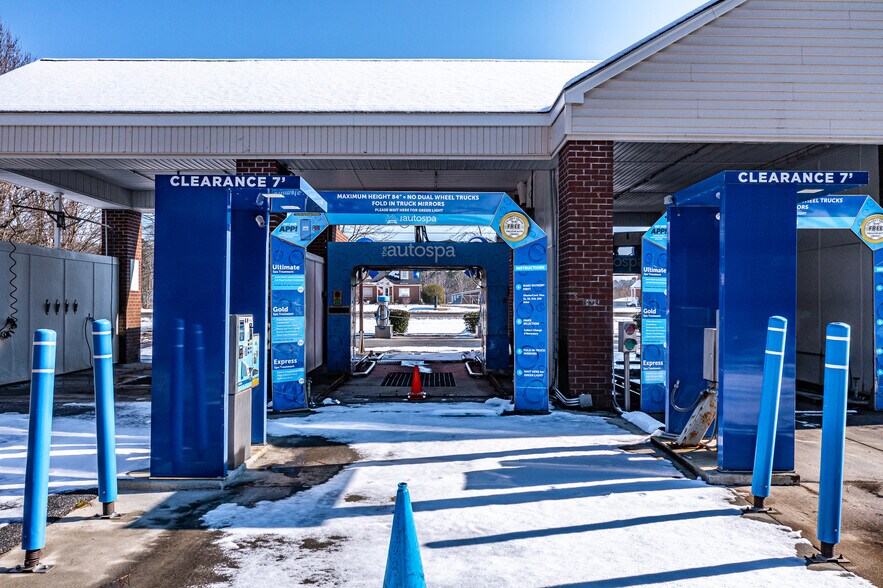 More Photos Of 4088 George Washington Memorial Hwy, Gloucester Carwash For Sale