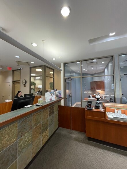 More Photos Of 2331-2355 W Main St, Troy Storefront For Lease