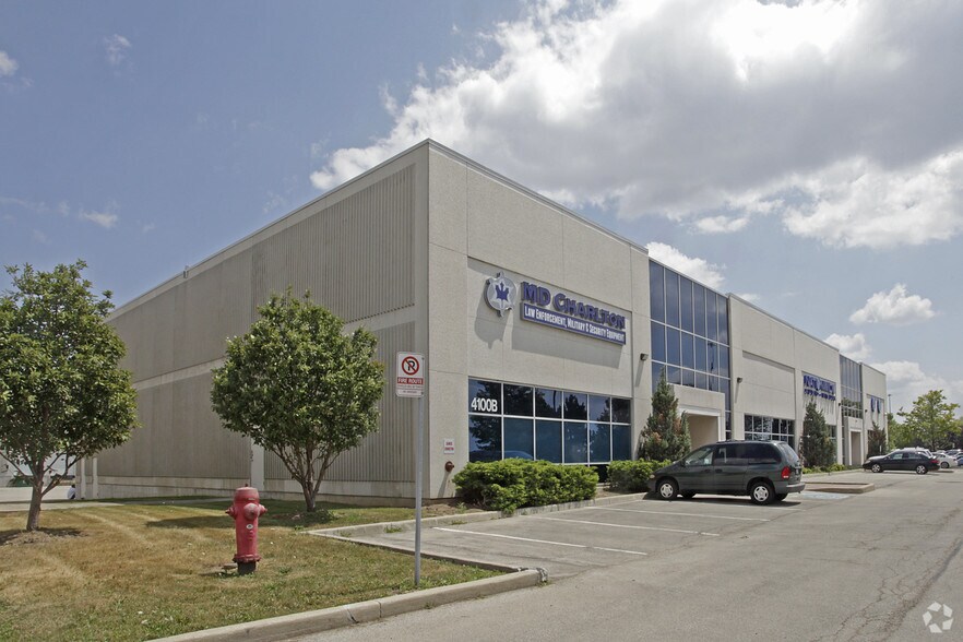 More Photos Of 4100 Sladeview Cres, Mississauga Warehouse For Lease