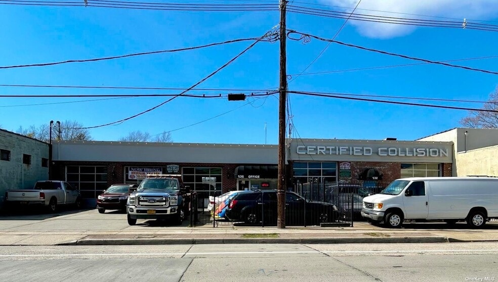 More Photos Of 132-136 S Long Beach Rd, Rockville Centre Auto Repair For Lease