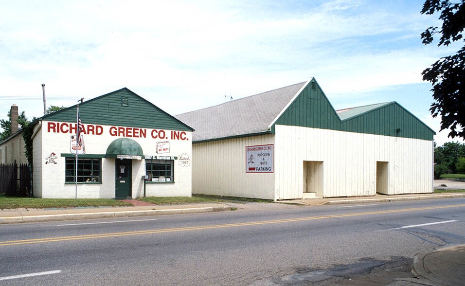 More Photos Of 1807 S Meridian St, Indianapolis Warehouse For Sale