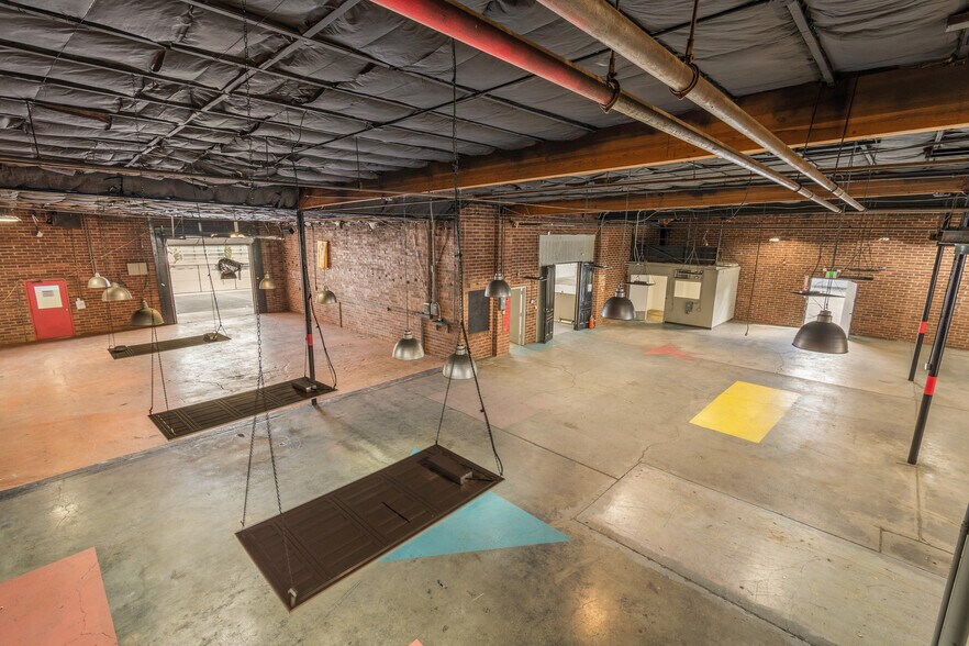More Photos Of 517 Evans Ave, Reno Warehouse For Lease