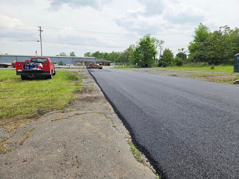 More Photos Of 694 Corning Way, Martinsburg Warehouse For Lease