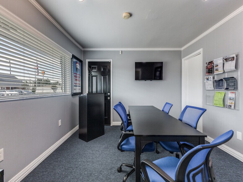 More Photos Of 101 E Us-80 Hwy, Forney Freestanding For Sale