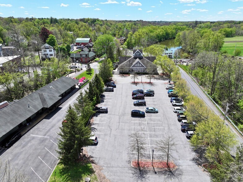 More Photos Of 3 Main St, New Paltz Restaurant For Sale