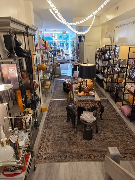 More Photos Of 114 S 19th St, Philadelphia Apartments For Lease