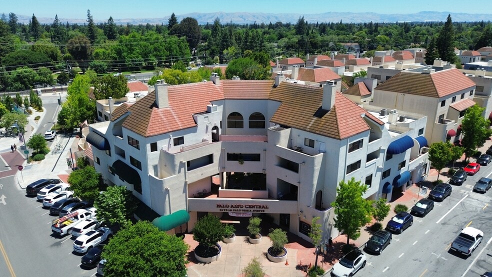 More Photos Of 2401-2417 Park Blvd, Palo Alto Office For Sale