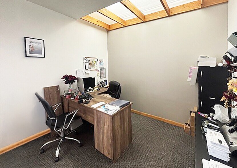 More Photos Of 8101 San Pedro Dr NE, Albuquerque General Retail For Lease