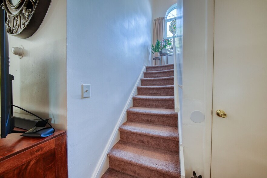 More Photos Of 100 1/2 Kingston Ave, Port Jervis Apartments For Sale