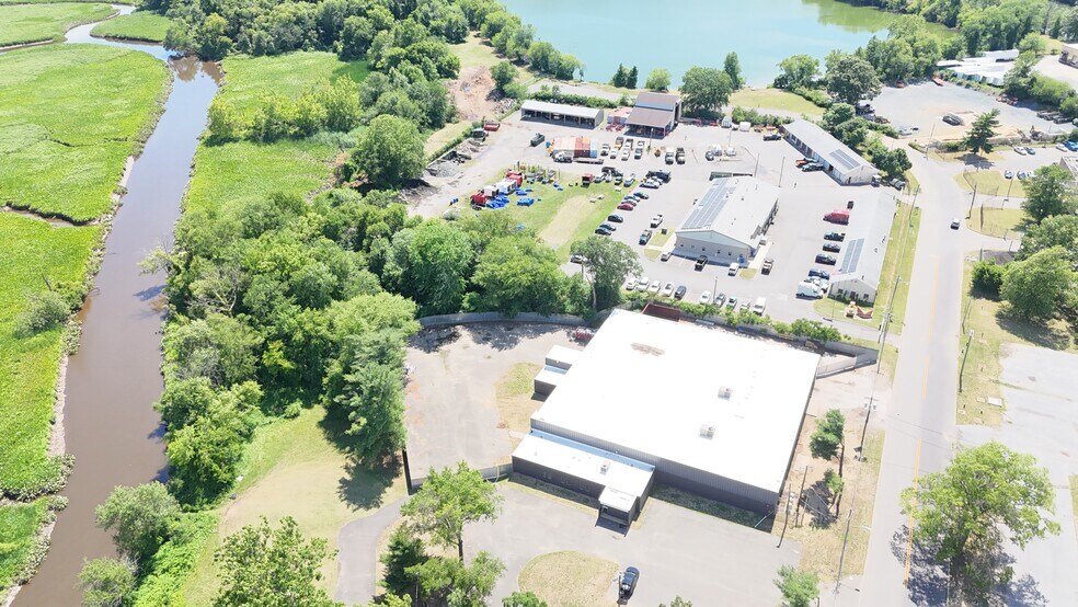 More Photos Of 148 Beverly Rancocas Dr, Willingboro Warehouse For Lease