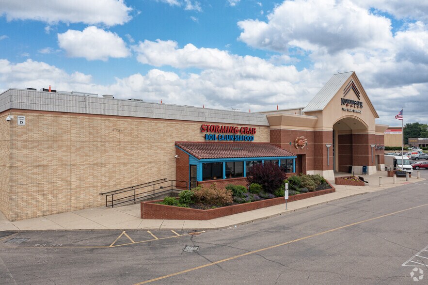 More Photos Of 9501 Colerain Ave, Cincinnati General Retail For Sale