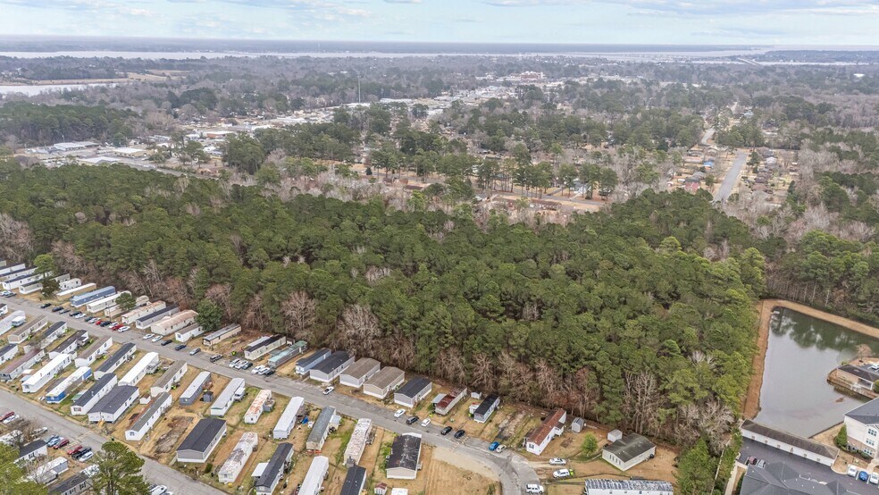 More Photos Of 2815 Neuse Blvd, New Bern Land For Sale