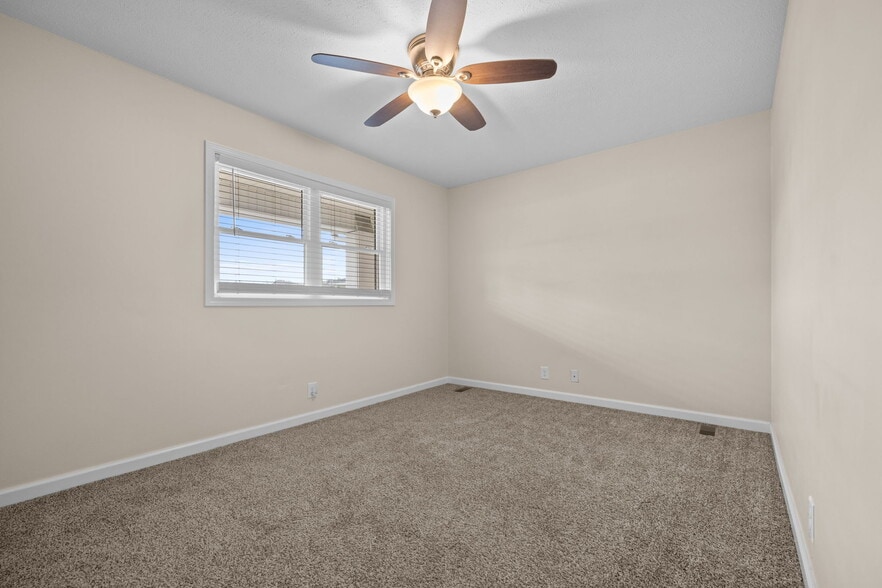 More Photos Of 730 Sir Echo Dr, Kingsport Multifamily For Sale