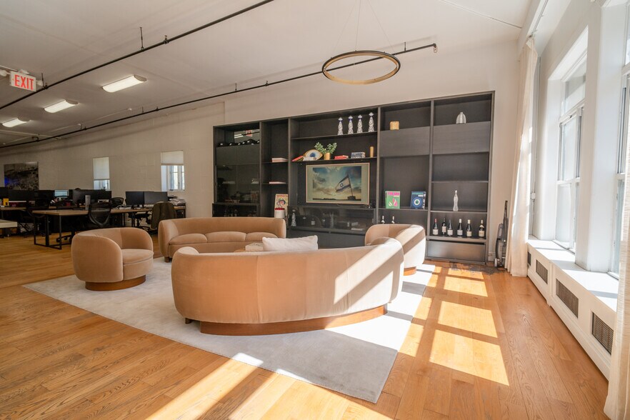 Primary Photo Of 80 W Broadway, New York Storefront For Lease