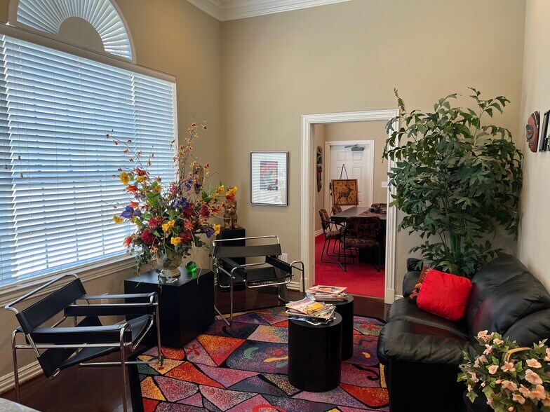 More Photos Of 2840 Keller Springs Rd, Carrollton Medical For Sale