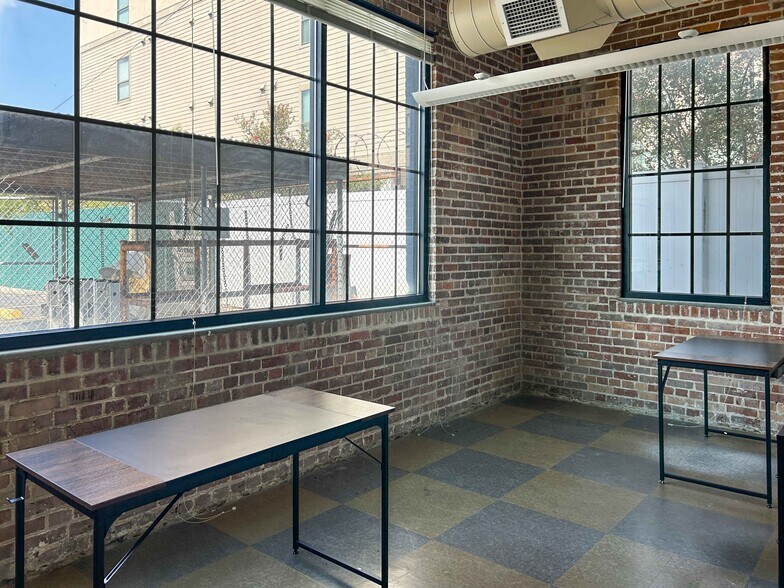 More Photos Of 3300 Gravier St, New Orleans Medical For Lease