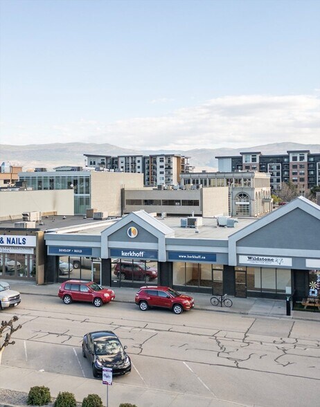 More Photos Of 571-581 Lawrence Av, Kelowna Storefront Retail Office For Lease