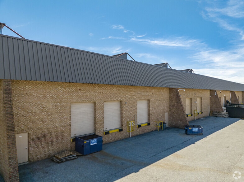More Photos Of 1393 Progress Way, Eldersburg Unknown For Lease