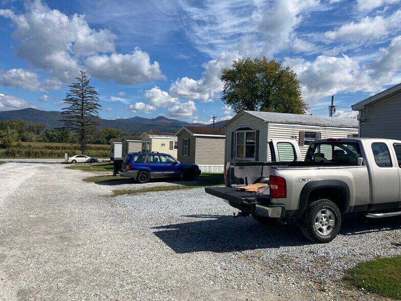 More Photos Of 195 Dorr Dr, Rutland Manufactured Housing Mobile Home Park For Sale