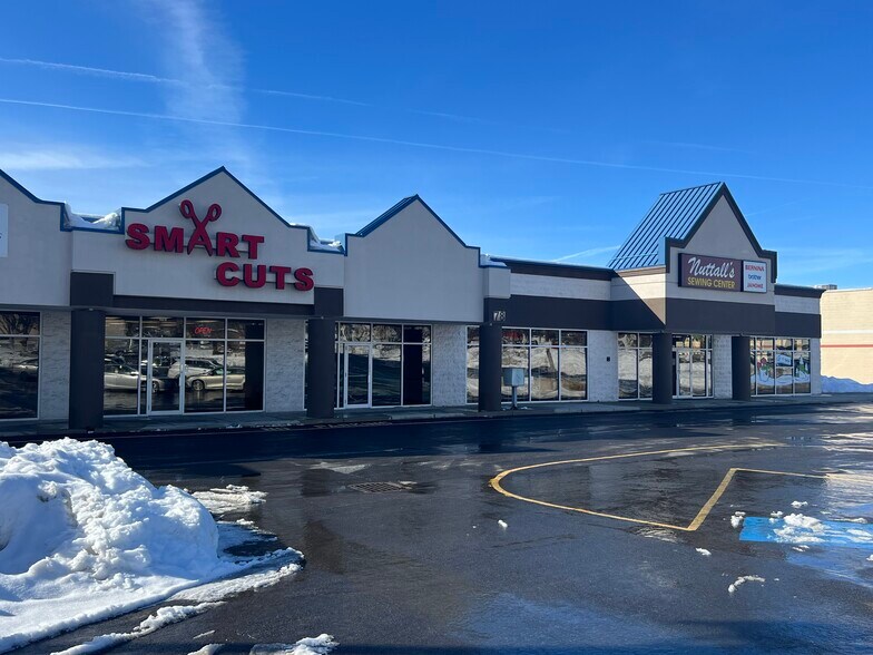 More Photos Of 78 S Fairfield Rd, Layton Storefront Retail Office For Lease