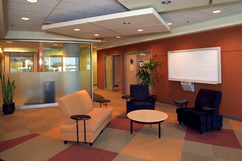 More Photos Of 500 Palladium Dr, Ottawa Warehouse For Lease