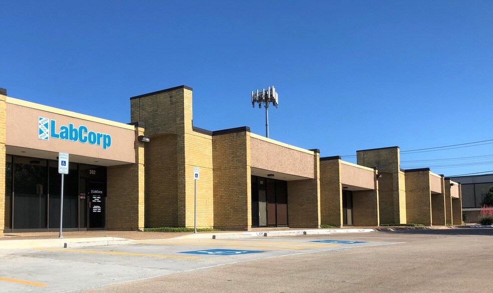 More Photos Of 2020 E Randol Mill Rd, Arlington Office For Lease