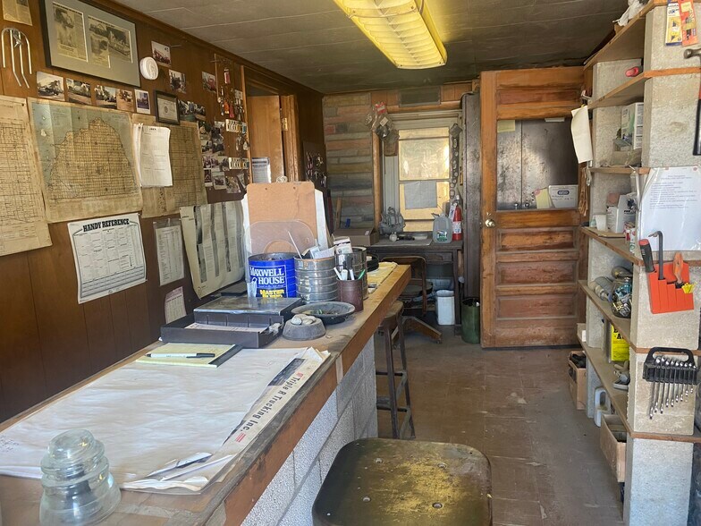 More Photos Of 4551 Ruth Rd, Ruth Warehouse For Sale