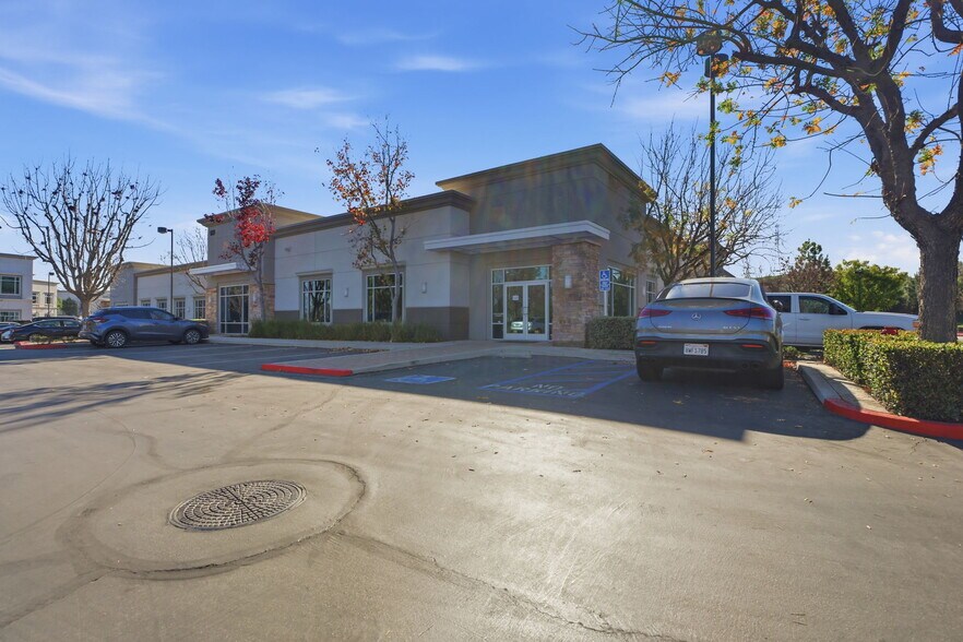 More Photos Of 5839 Pine Ave, Chino Hills Coworking Space