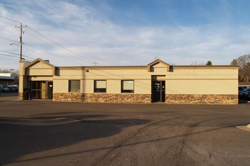 More Photos Of 453 Grand Ave, Schofield Office For Lease