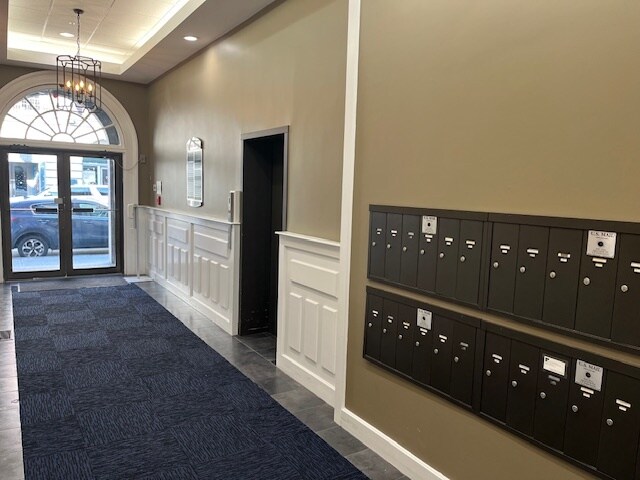 More Photos Of 81 Washington St, Salem Office For Lease