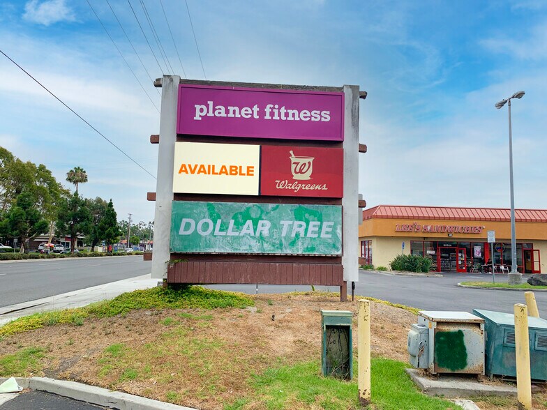 More Photos Of 16141-16147 Harbor Blvd, Fountain Valley Storefront For Lease