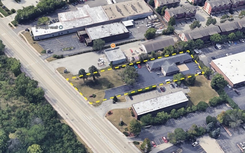 More Photos Of 528 N Milwaukee Ave, Wheeling Auto Repair For Lease