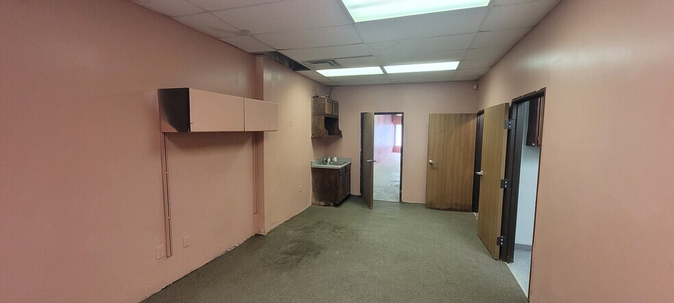 More Photos Of 16022 Grand River Ave, Detroit General Retail For Sale