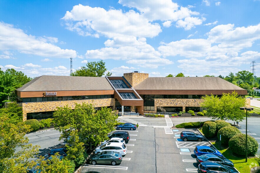 Primary Photo Of 920 Germantown Pike, Plymouth Meeting Medical For Lease